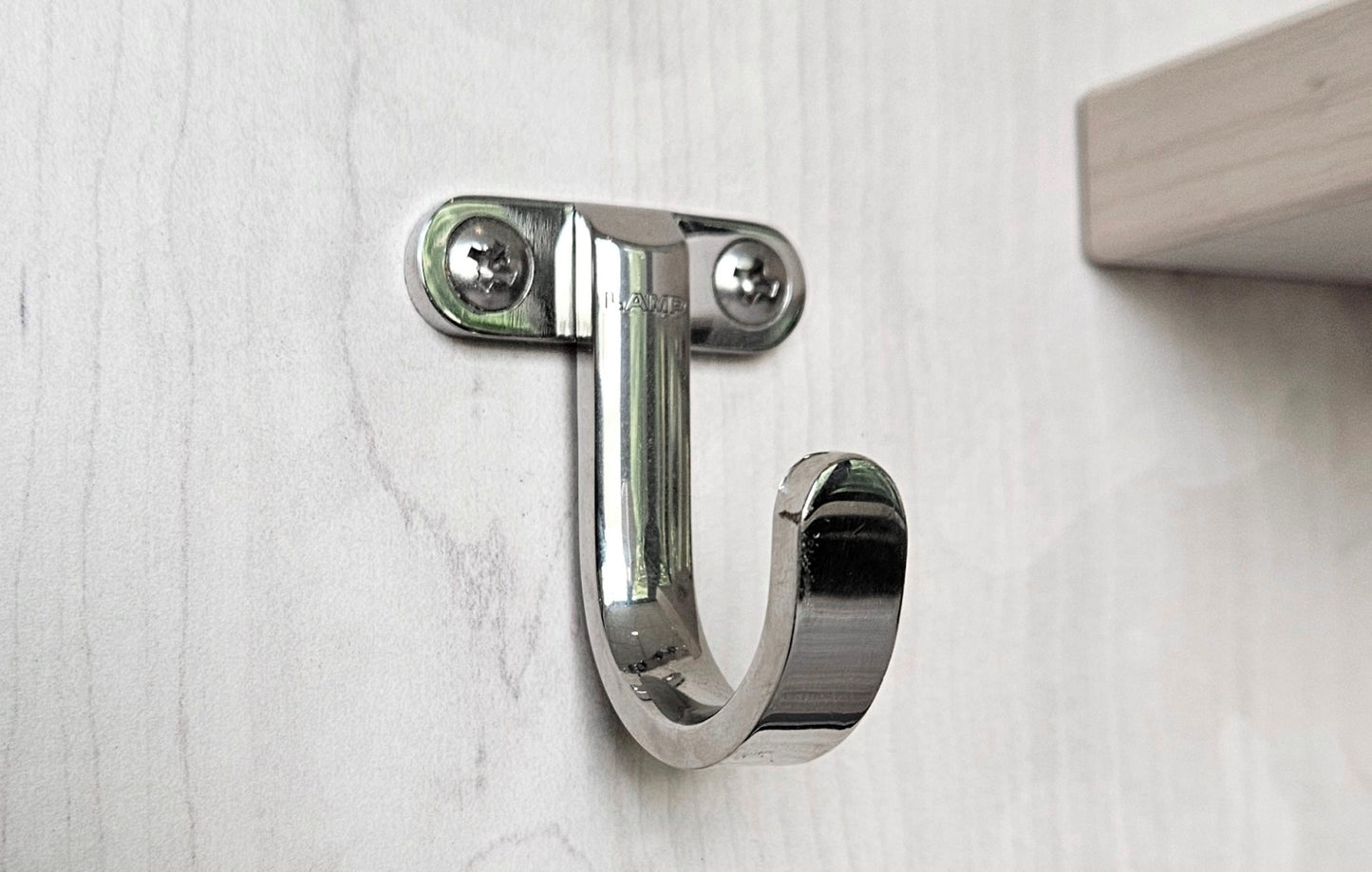 High-quality stainless steel wall hook, made of solid stainless steel, 50 mm (2"), KB-H-40. Stainless steel wall hook for humid environments, outdoor use, shipbuilding, and much more, from Sugatsune / LAMP® (Japan)