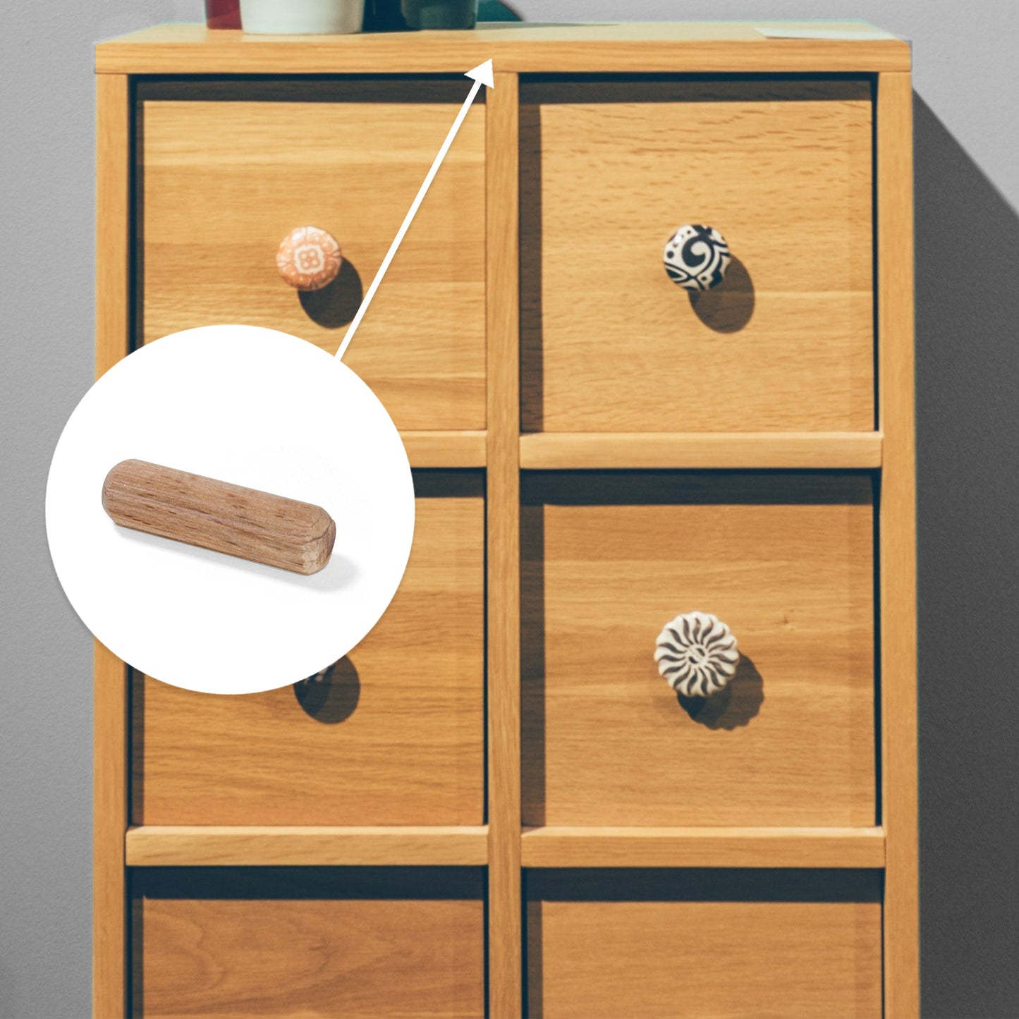 10 long wooden dowels made of beechwood, surface: grooved, 30 mm (1.2") 9095678. Wooden dowel 9095678 for wood panels, wood connections, furniture construction, shelving construction, by EMUCA