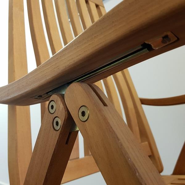 2 weather-resistant locking pawls, made of robust steel, galvanized, yellow, 04.05.015-2 (04.05.015). Latch levers for garden loungers, deck chairs, sun loungers, outdoor furniture, patio furniture, garden furniture, and much more, from SISO Denmark