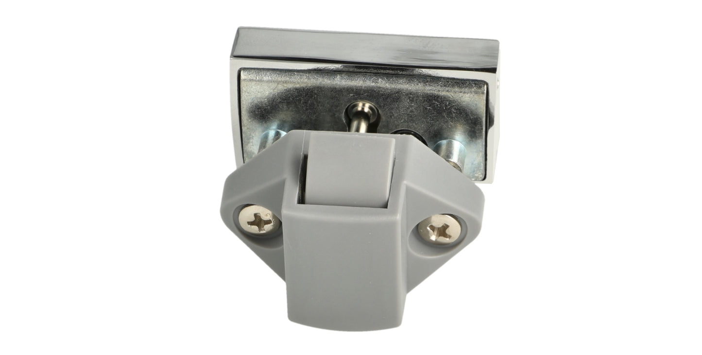 Robust snap lock with lifting handle, made of Zamak, surface: chrome-plated, design: square, 14.03.075-0. Lifting handle with self-locking lock and soft-close for caravans, yachts, and much more, from SISO Denmark